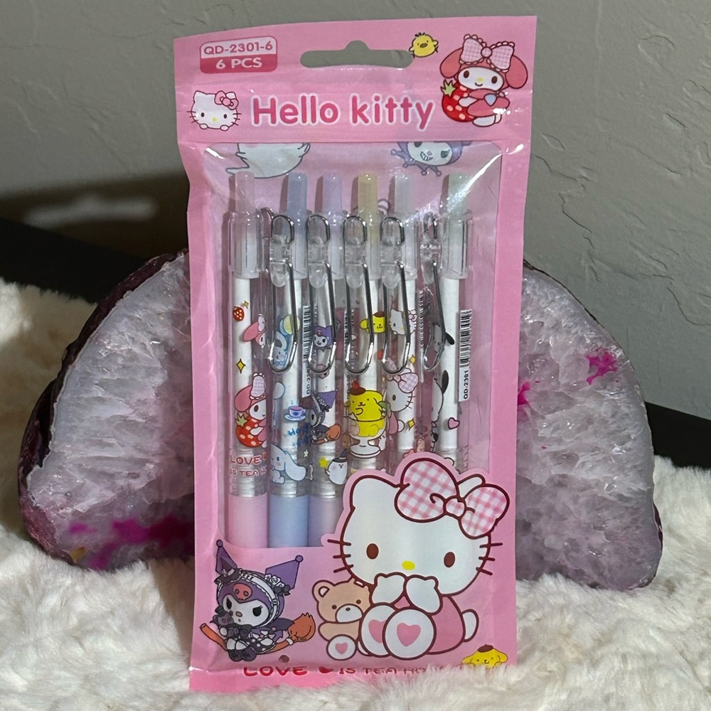 Hello Kitty 6 Piece Pen Set  All Characters